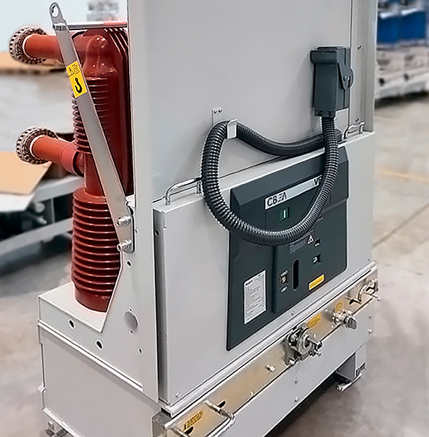 Группа СВЭЛ увеличила функциональность ячеек КРУ 35 кВ