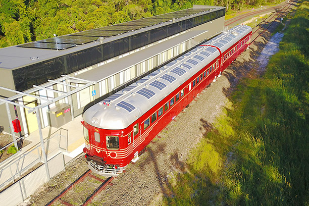 Солнечный поезд