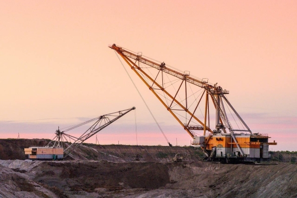 Угольщики приостанавливают отгрузки в Китай из‑за транспортных проблем