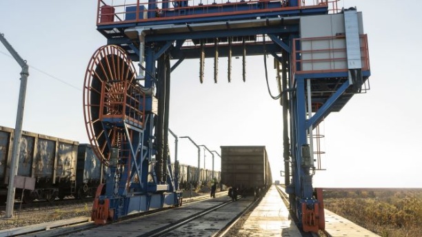 Наливной и навалочный терминалы в порту Тамань готовы к работе зимой 