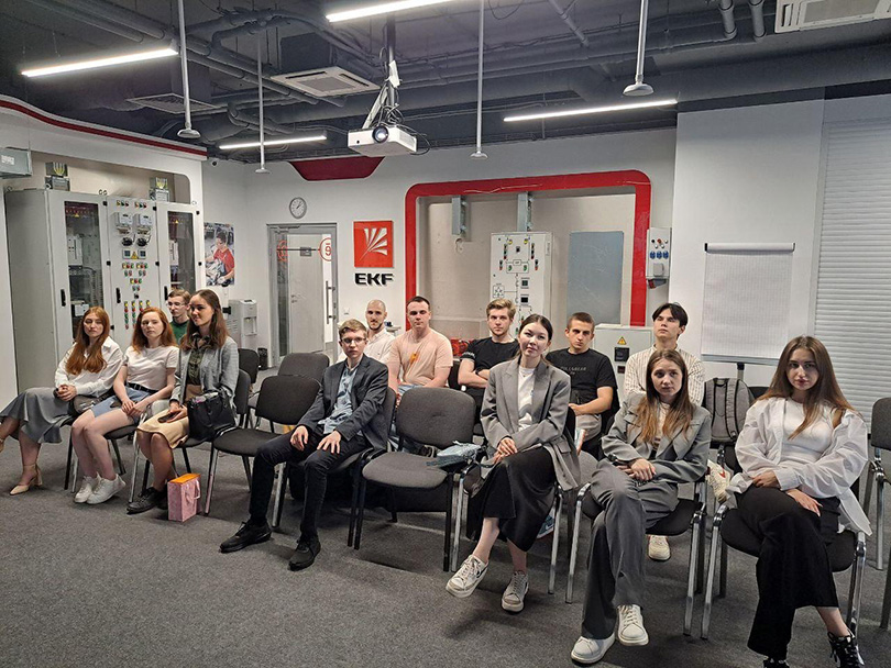 Многоуровневая профориентационная программа EKF «Я – технарь»: подготовка специалистов электротехнической отрасли 