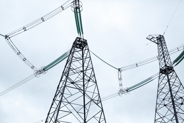 Филиал «Россетей» обновит тысячи изоляторов на ЛЭП Санкт-Петербурга и Ленинградской области