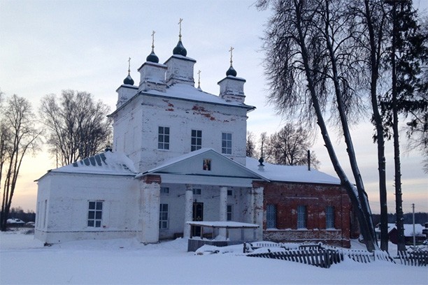 Храм в селе Никольском возрождается