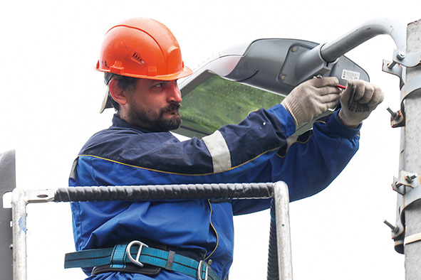 В Северной столице свет станет управляемым