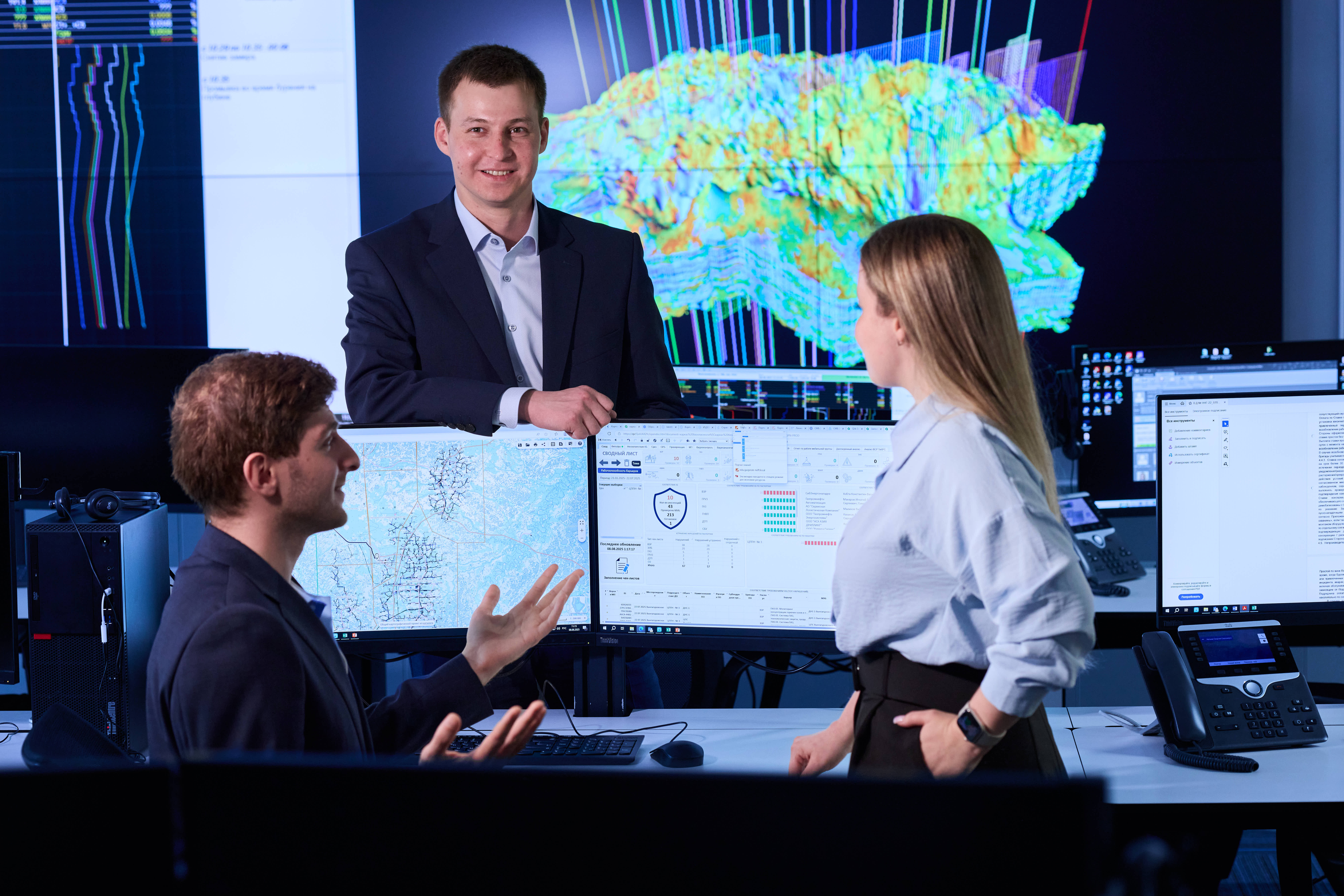 Недра в цифре: «Газпром нефть» представила инструменты для геологов и регуляторов 