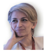 Юлия УЖАКИНА