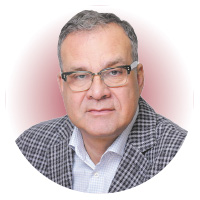 Максим Быстров