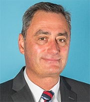 Нико Петцольд.jpg