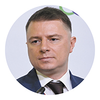 Михаил ИВАНОВ