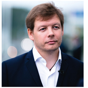 Денис Леонтьев