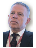 Андрей КОМАРОВ