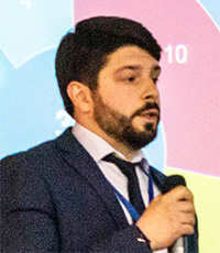 Дмитрий Маслов