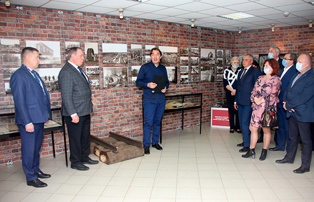 Церемония открытия выставки в Городском выставочном зале имени Н.&nbsp;А. Нужина