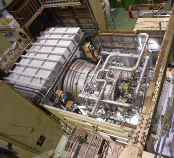 Рис. 5. Газовая турбина Н-100 на&nbsp;ТЭС «Футсу», Япония