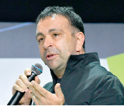 Джордж Хелд