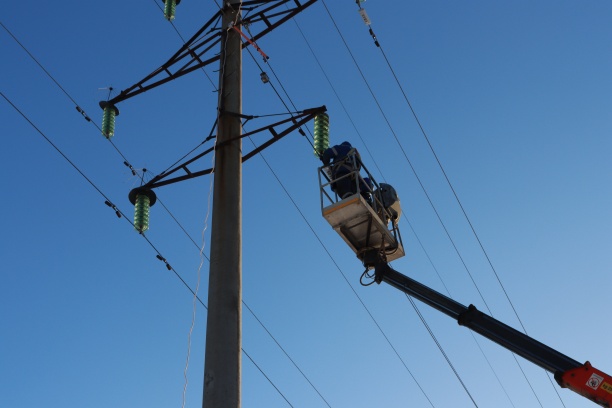 На ВЛ 100 кВ Ушатово - Даргомыжское 1 и Шепелево - Белёв 1 были установлены и запущены модули дистанционной диагностики